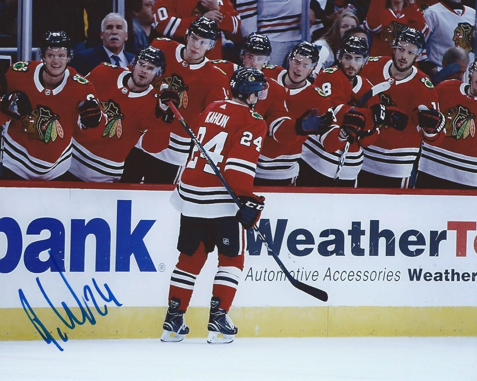 Dominik Kahun Signed 8x10 Photo Poster painting Chicago Blackhawks Autographed COA