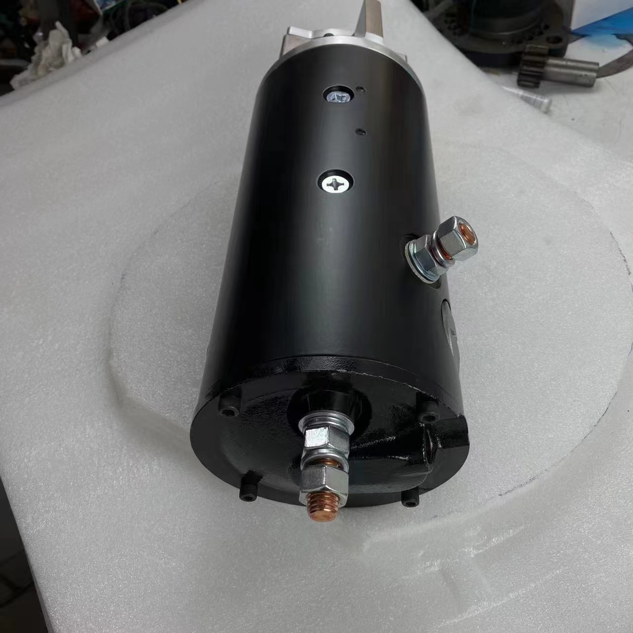 STG93585 Lubrication pump motor FOR Cummins QSK 4080590 