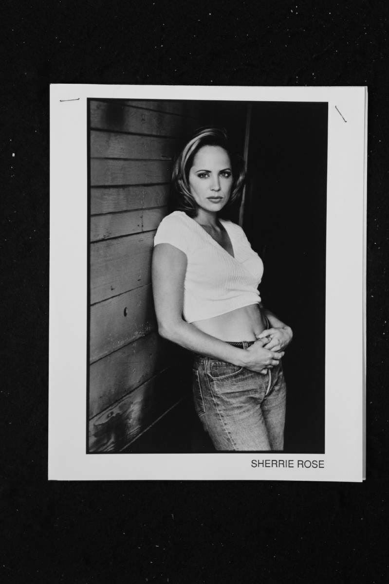 Sherrie Rose - 8x10 Headshot Photo Poster painting w/ Resume - Black Scorpion