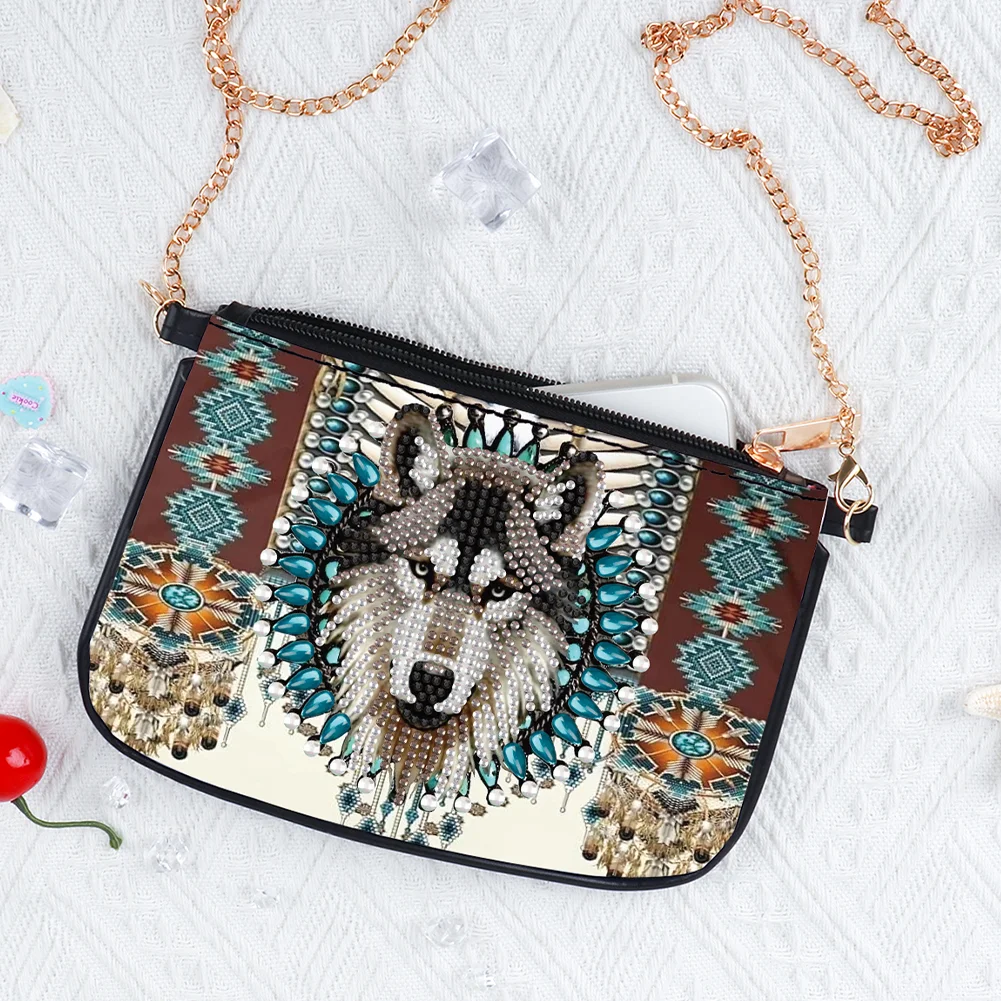 5D Diamond Painting Crossbody Chain Bags PU Diamond Art Purses (Wolf)