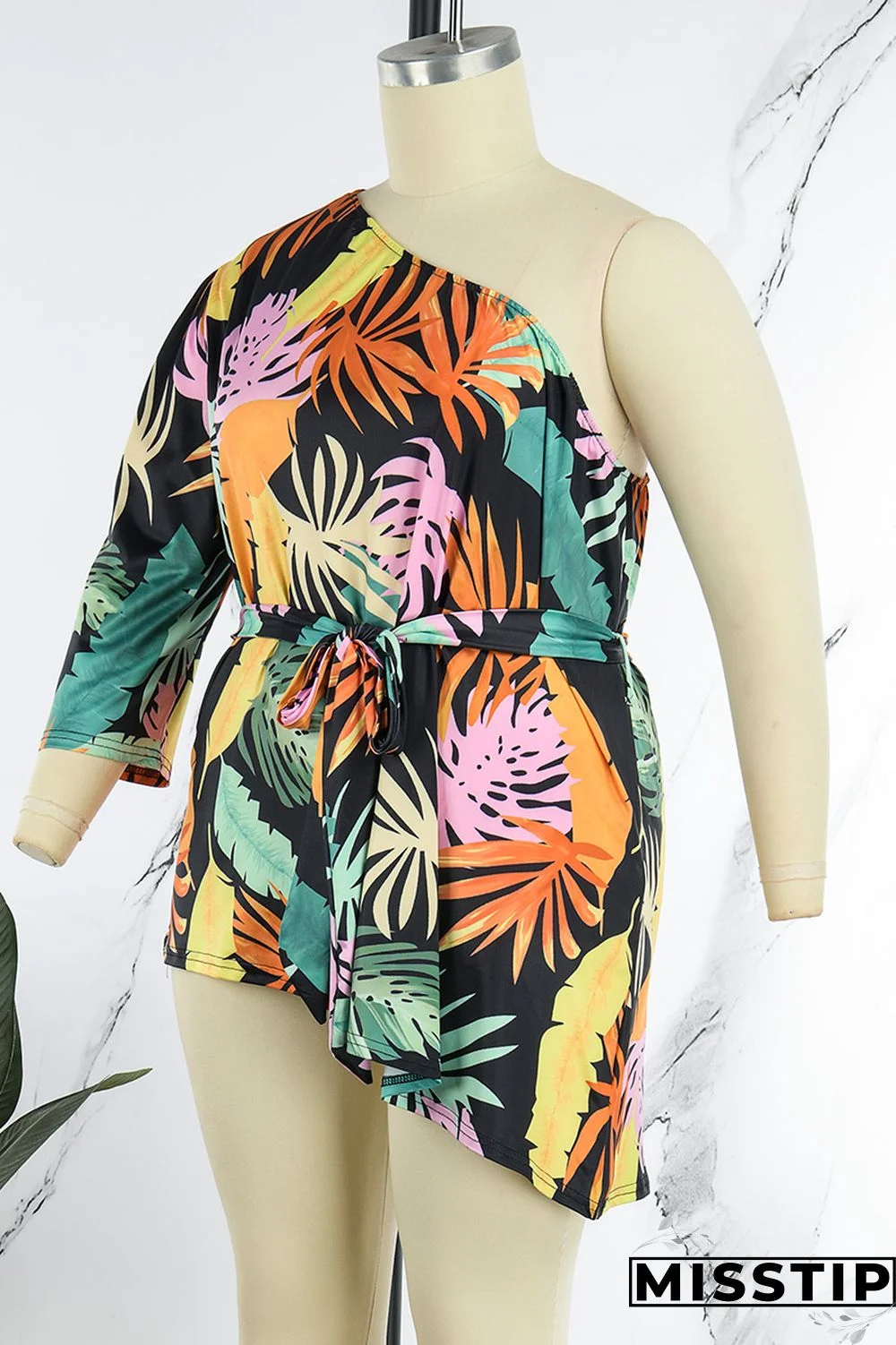 Black Yellow Casual Print Backless Oblique Collar Plus Size Tops
