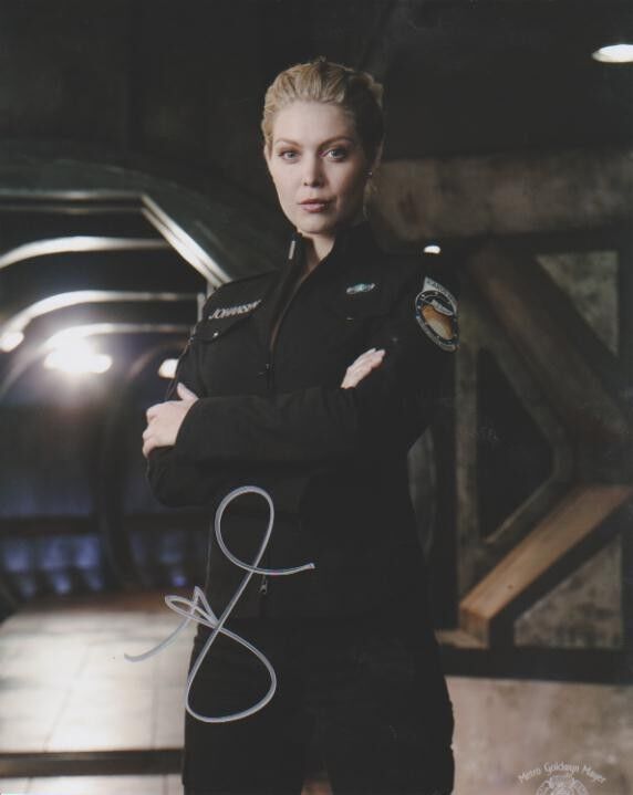 Alaina Huffman Signed 8x10 Photo Poster painting - SGU Stargate Universe BABE - RARE!!! #6