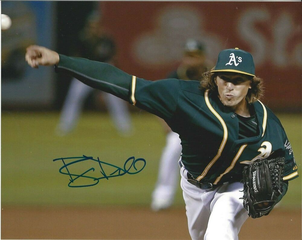 Ryan Dull  Autographed 8x10 Oakland A's    #S731