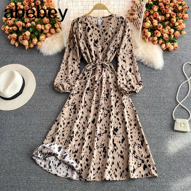 2023 New Spring Autumn French O-neck puff sleeve Dress high waist lace up waist leopard print mid-length A-line Dress