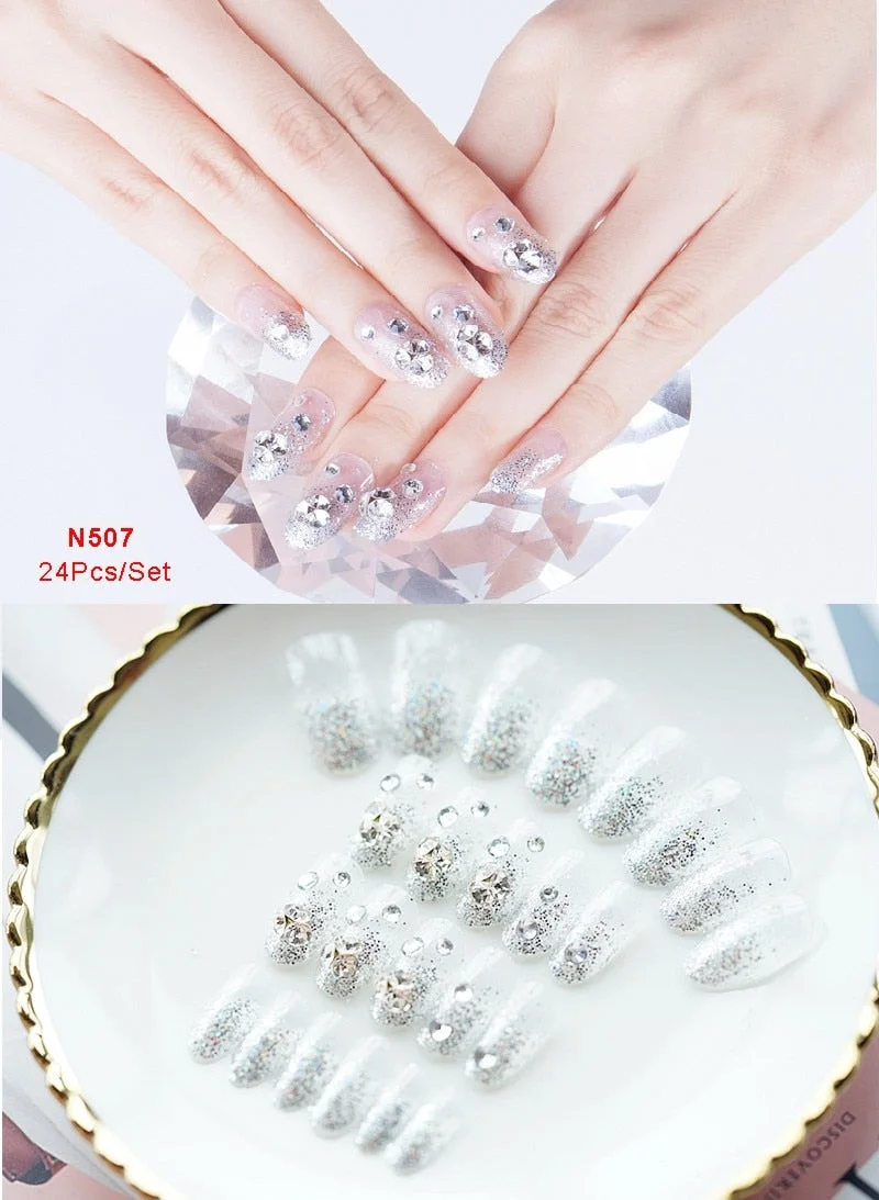 24Pcs Luxe Shining Rhinestone Wedding False Nails Transparent Glitter Gems Crown Designed Square Full Short Fake Art Bride-Nail Inspo
