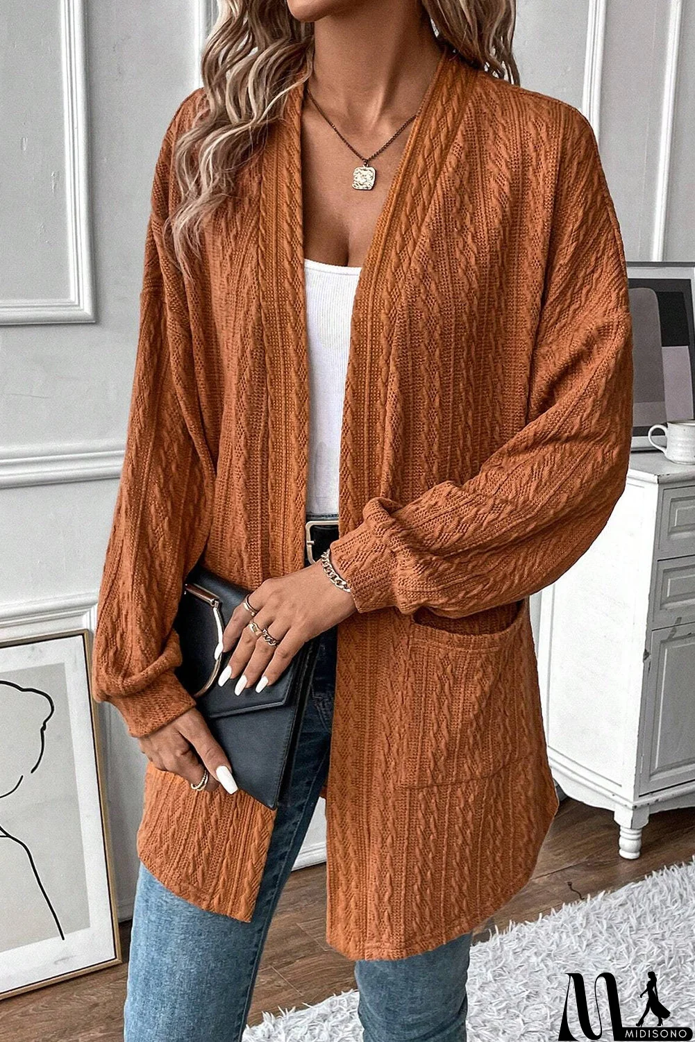 MidiSono - Simple and Stylish winter Cardigan