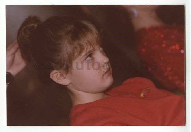 Drew Barrymore - Original Vintage Childhood Candid Photo Poster painting - Peter Warrack