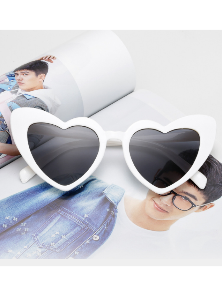 Fashion Love Heart Sunglasses