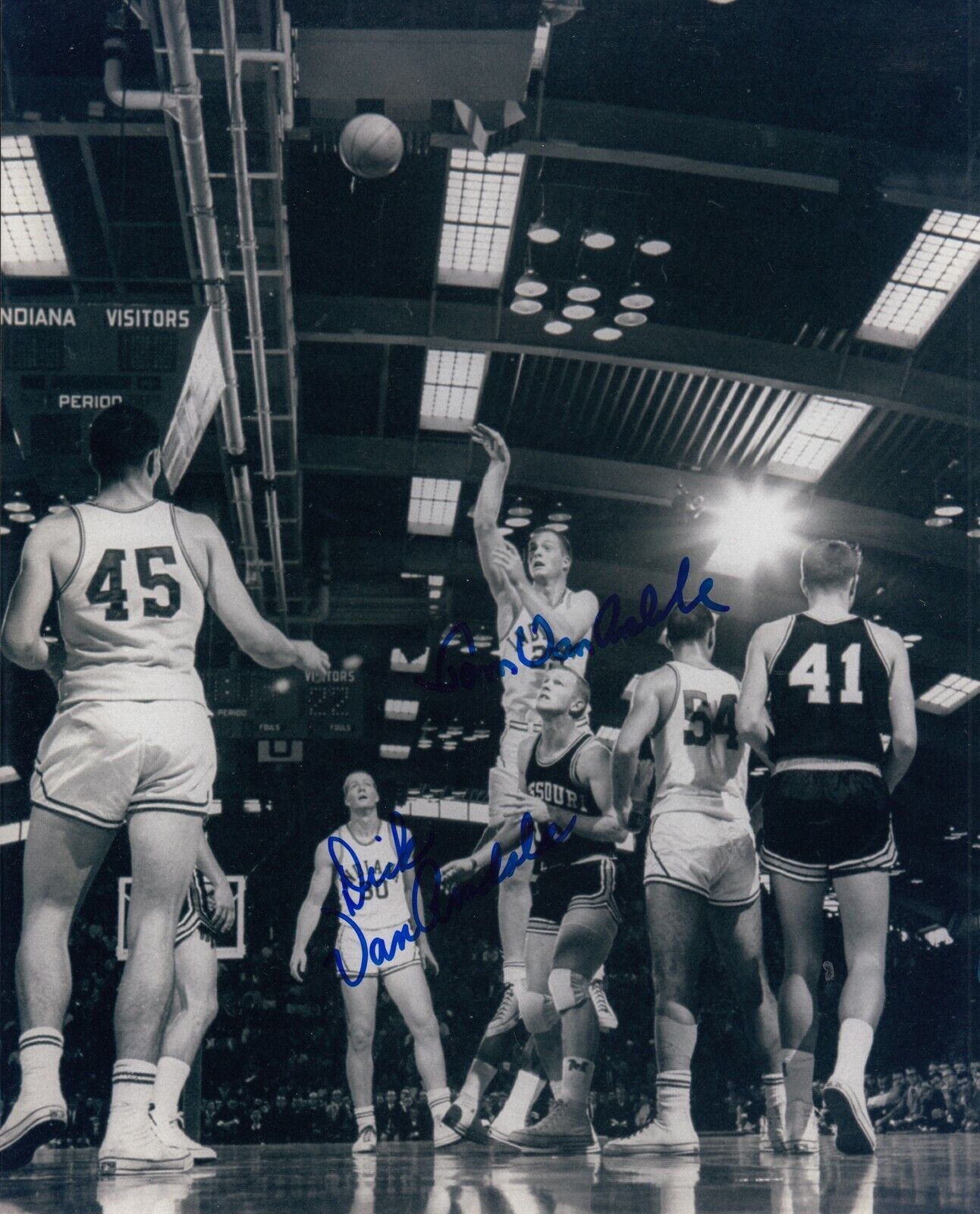 Dick Van Arsdale Tom Van Arsdale #0 8x10 Photo Poster painting Signed Indiana Hoosier 032419