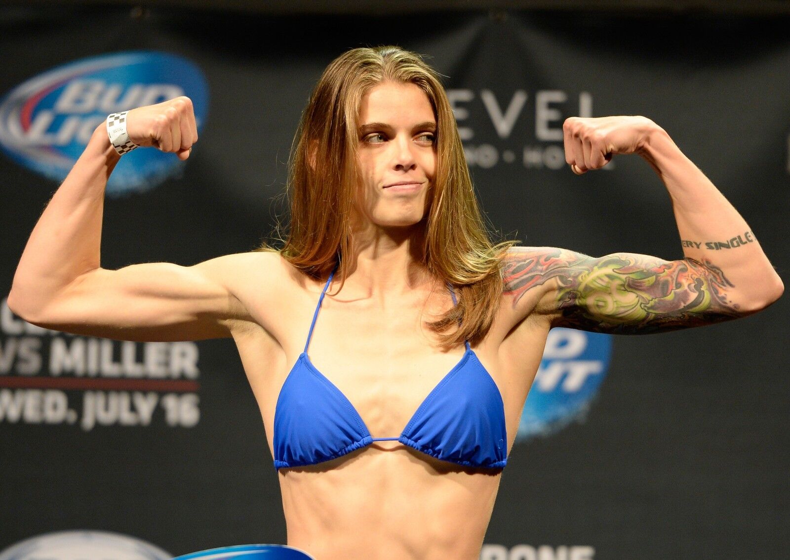 Jessamyn Duke 8x10 Photo Poster painting Picture UFC Fight Night 45 172 The Ultimate Fighter 18