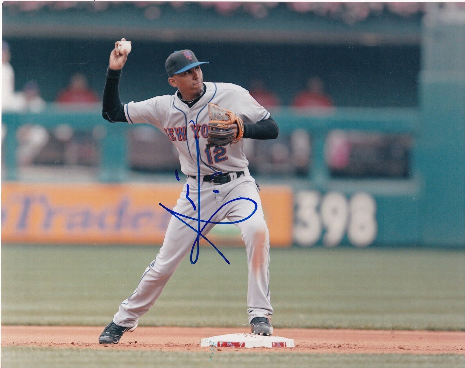 JOAQUIN ARIAS NEW YORK METS ACTION SIGNED 8x10