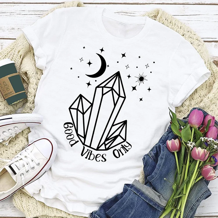 Stars moon Good Vibes Only  T-shirt Tee --Annaletters