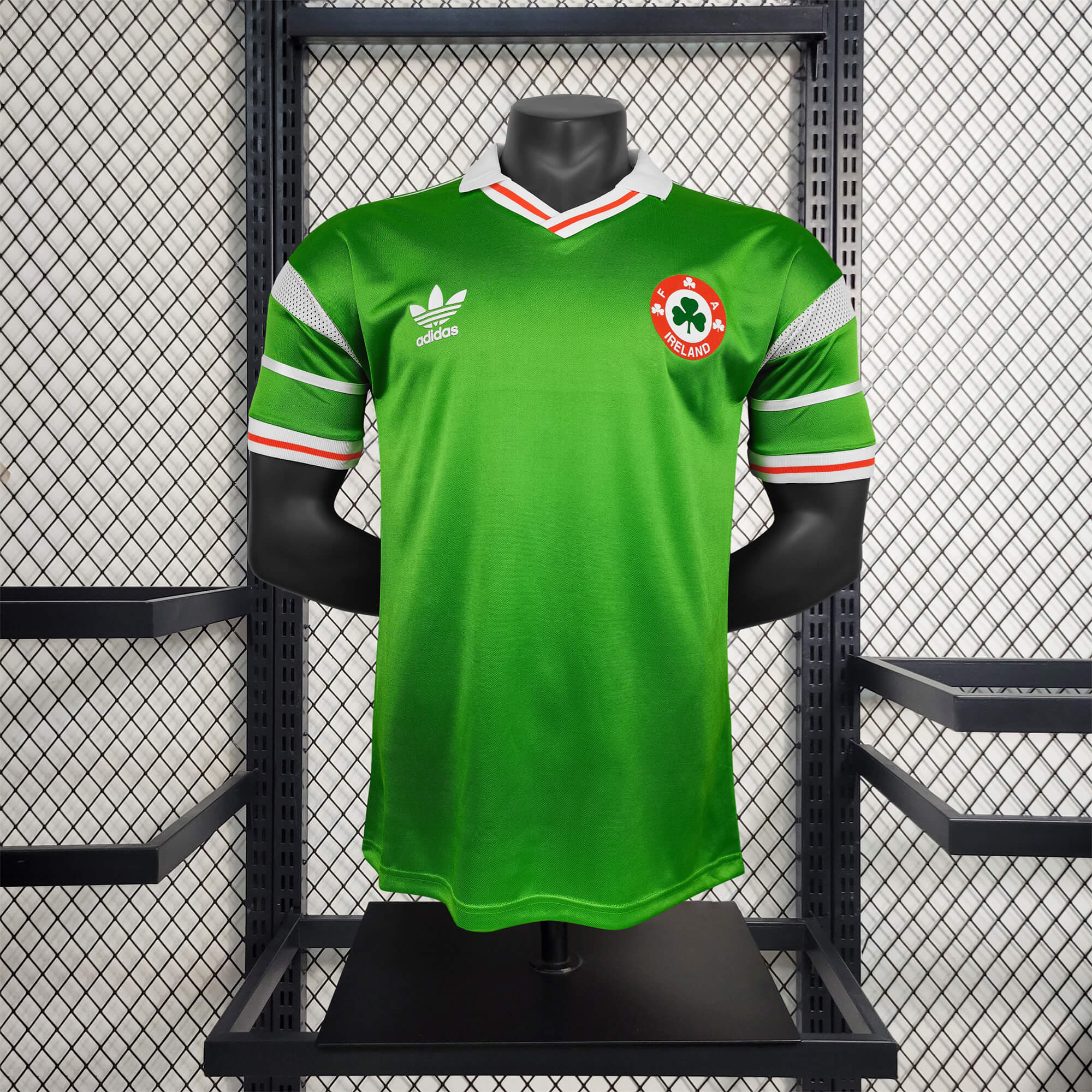Retro Ireland 1988 Home Stadium Jersey