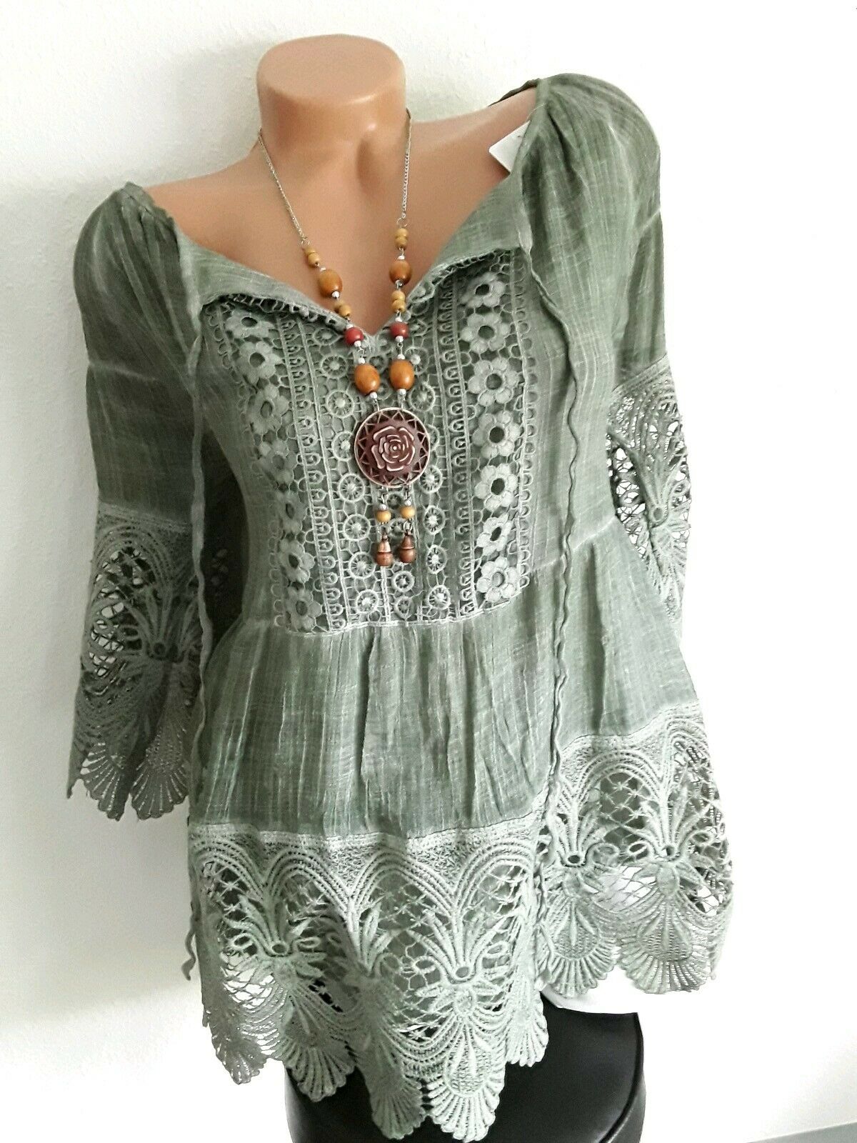 Women Half Sleeve V-neck Solid Color Dress