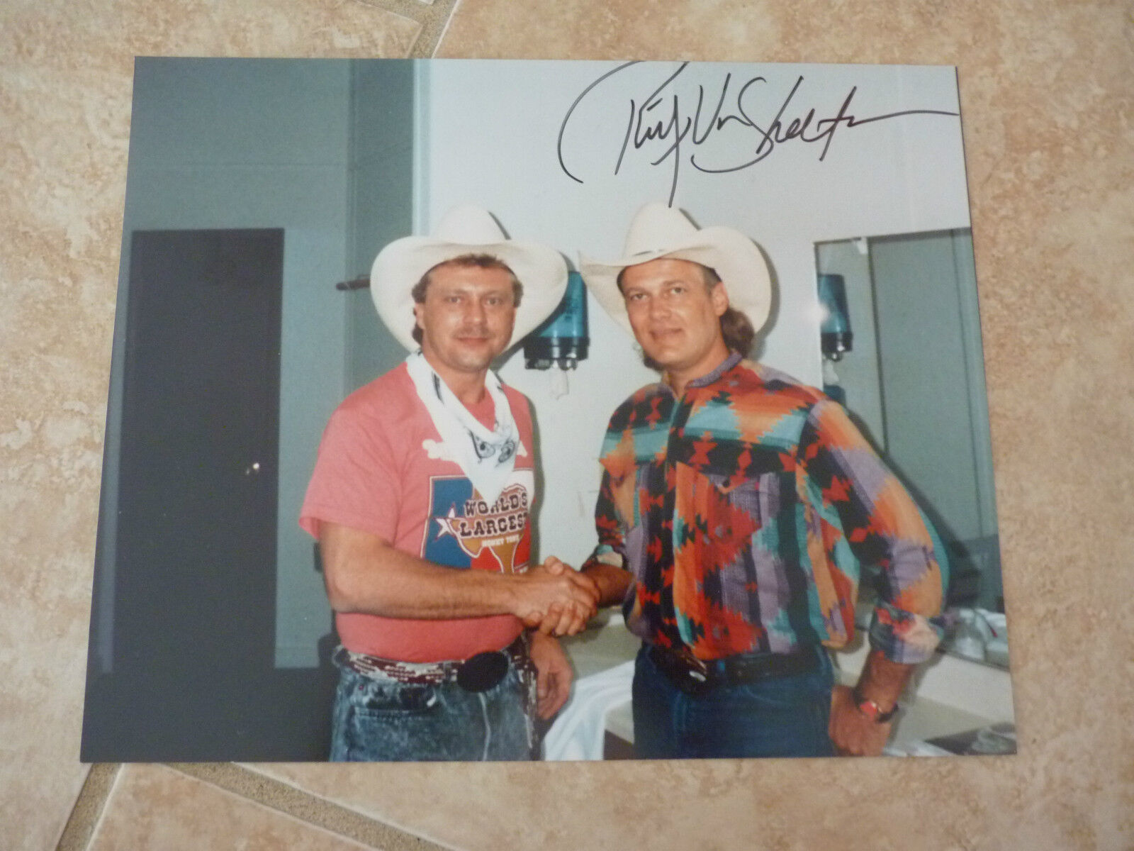 Ricky Van Shelton Candid Country Music Signed Autograph Promo Photo Poster painting 8x10