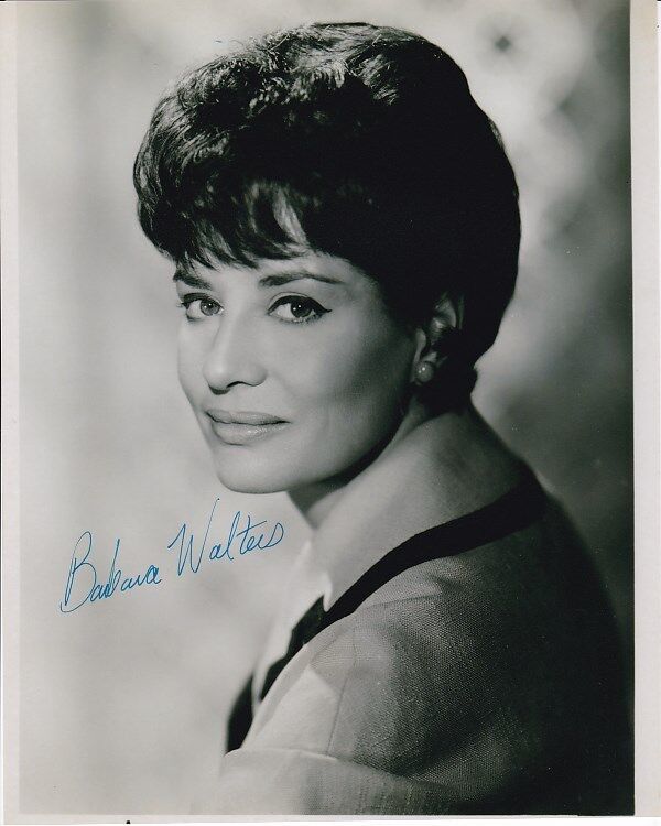 BARBARA WALTERS Signed Autographed Photo Poster painting