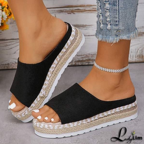 Modern and Comfortable winter Sandals
