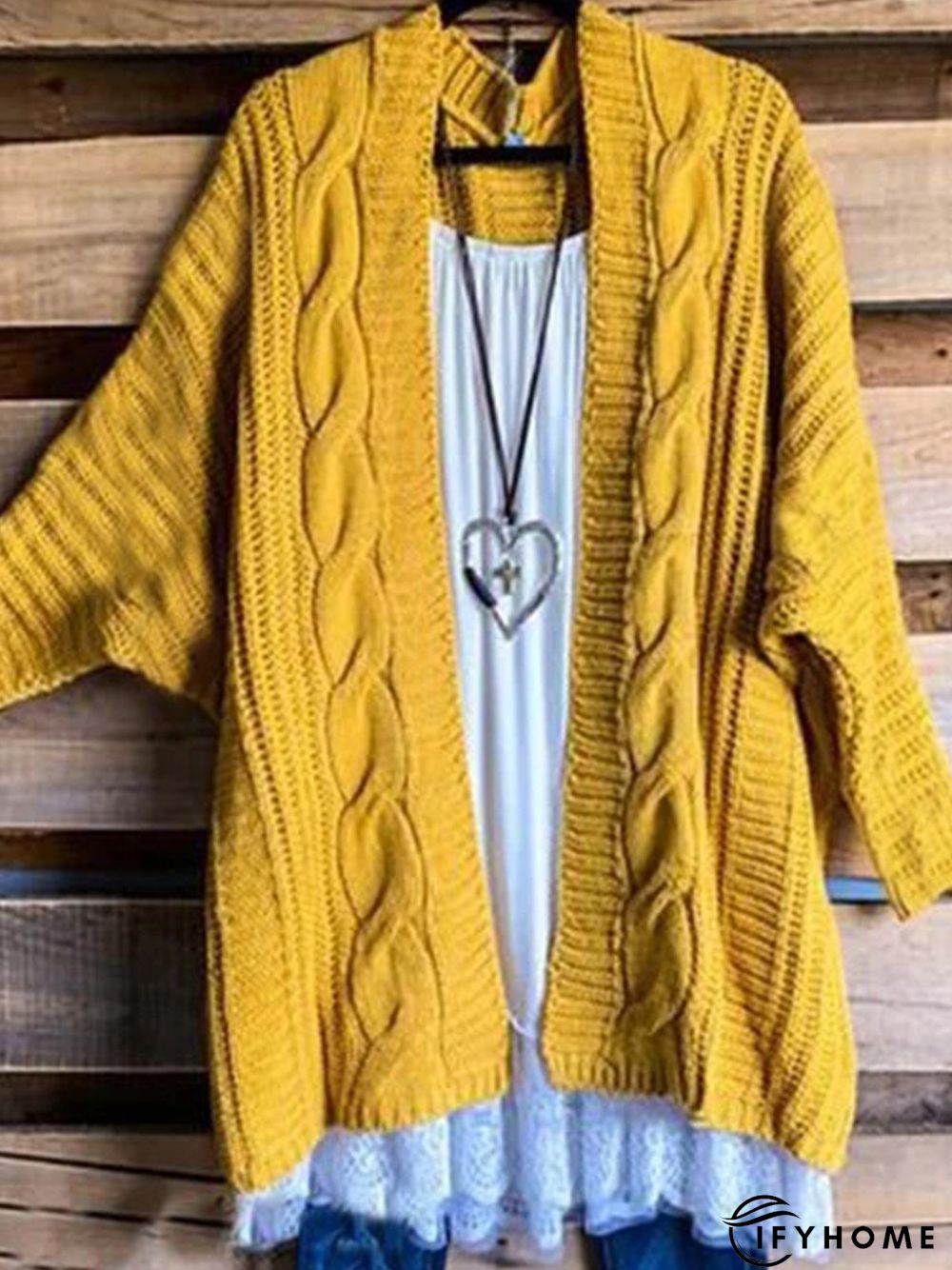 Yellow Solid Casual Round Neck Sweater | IFYHOME