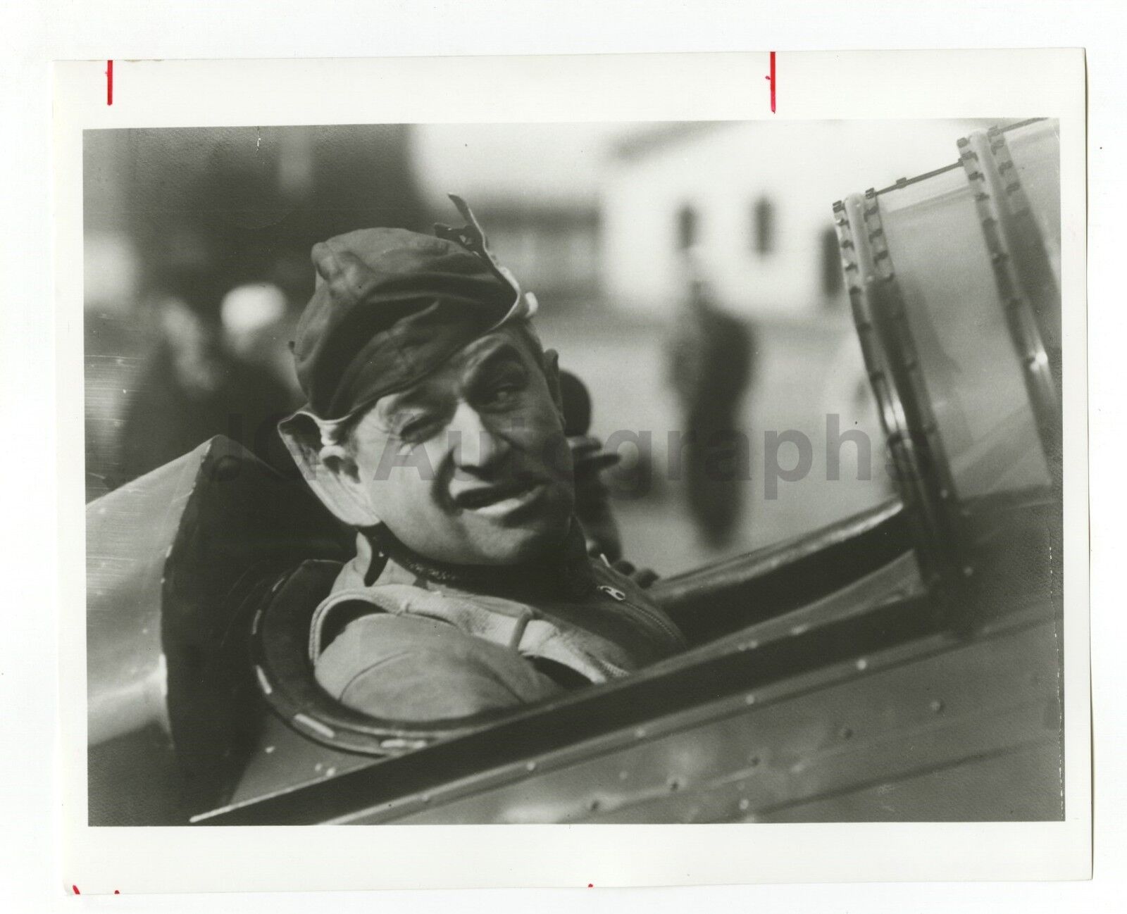 Will Rogers - Renowned Entertainer & Humorist - Vintage 8x10 Publication Photo Poster painting