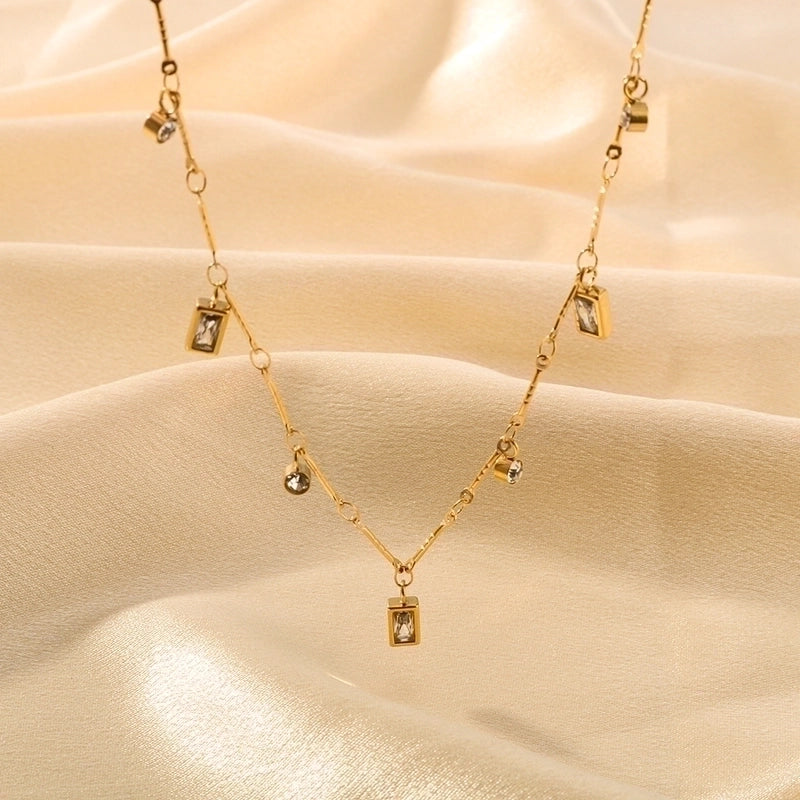 304 Stainless Steel 18K Gold Plated Romantic Minimalist Shiny Inlay Round Rectangle Zircon Necklace