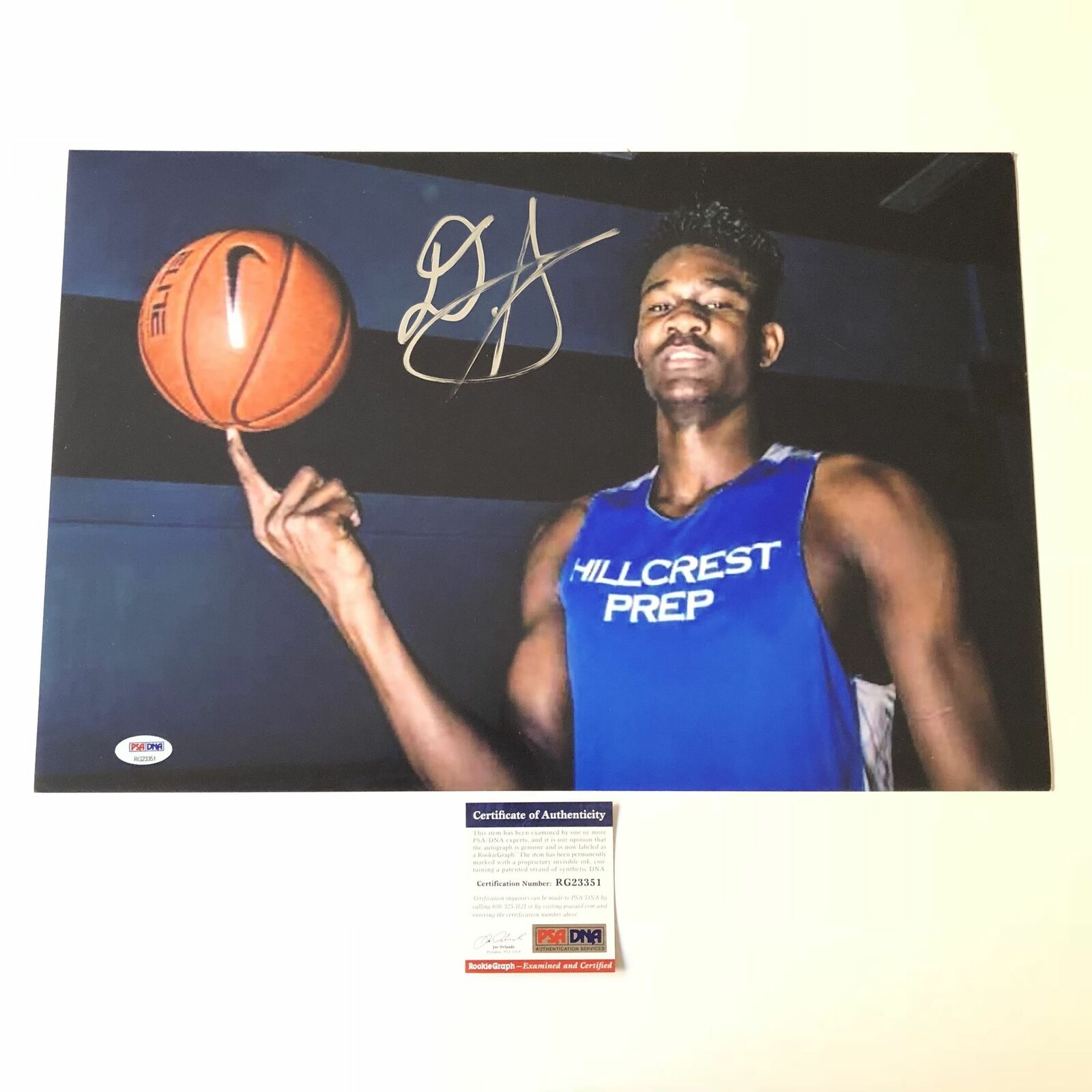 DeAndre Ayton signed 12x18 Photo Poster painting PSA/DNA Phoenix Suns Autographed