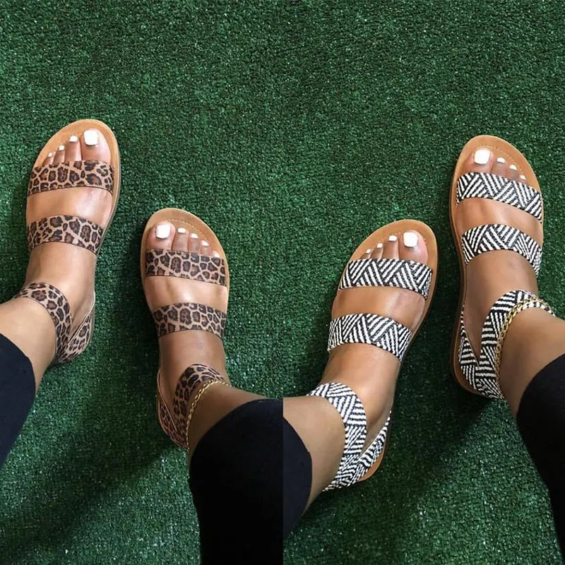 Women's Leopard Sandals 2021 Summer Print Female Flats Shoes Comfort Slip On Ankle Strap Ladies Sandalias Casual Woman Footwear