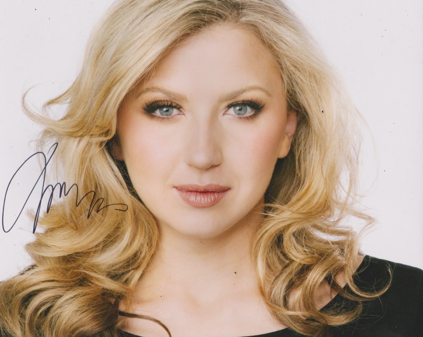 Nina Arianda Signed 10x8 Photo Poster painting AFTAL