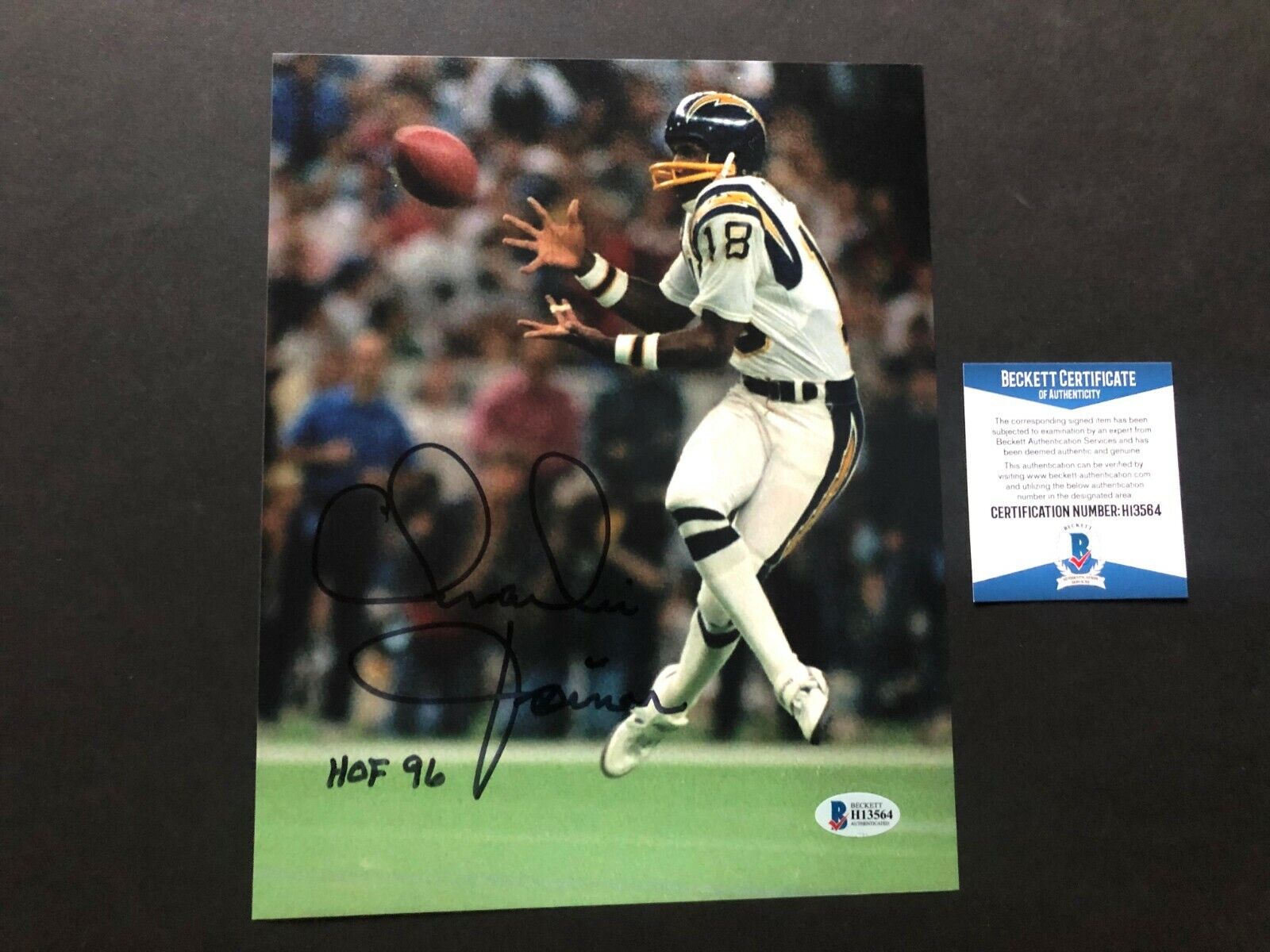 Charlie Joiner Hot! signed autographed Chargers 8x10 Photo Poster painting Beckett BAS coa