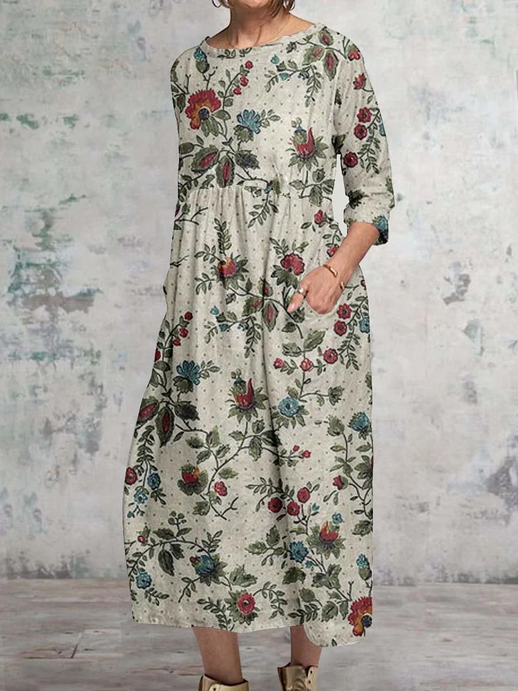 Women's Classic Floral Pattern Round Neck Cotton and Linen Top with Pockets
