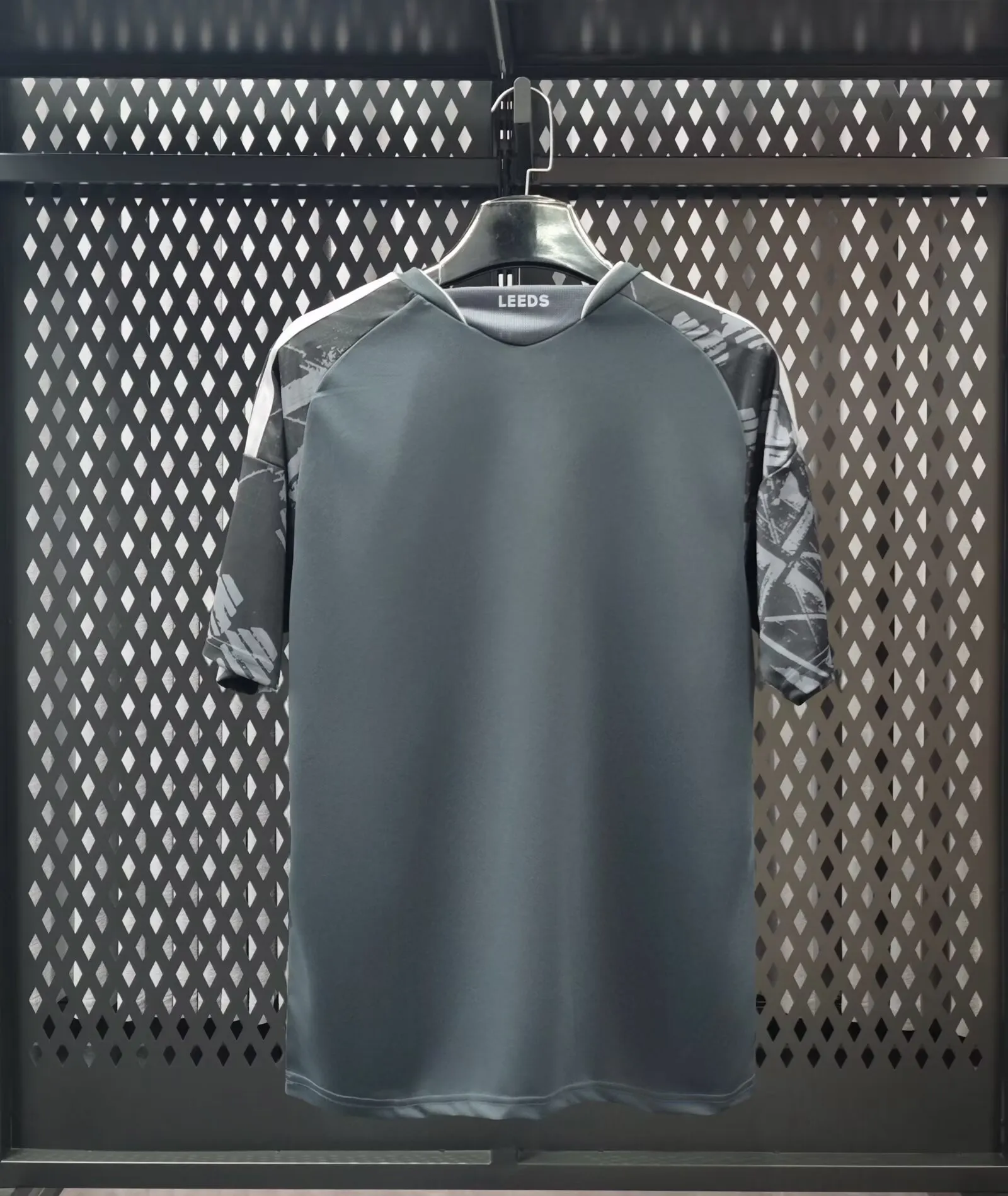 26/27 Leeds United Third Away Football Shirt 1:1 Thai Quality