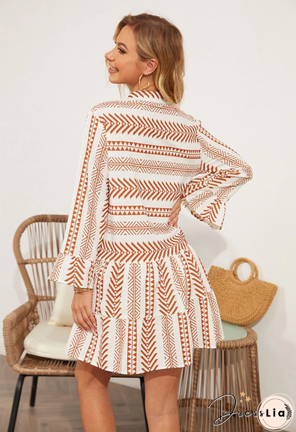 Spring Autumn New Women's Fashion Turn-down Collar Shirt Dress Floral Printed Patchwork Dress Plus Size Women Clothing Loose Mini Dress