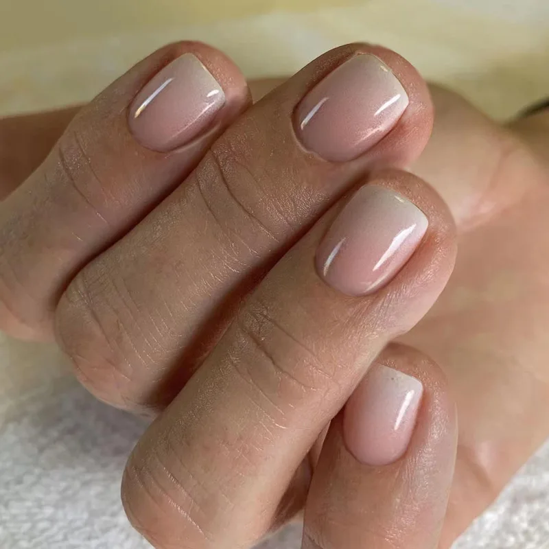 Oncedot Summer Nails Ideas – Minimalist Gradient Nude Short Square Press on Nails  