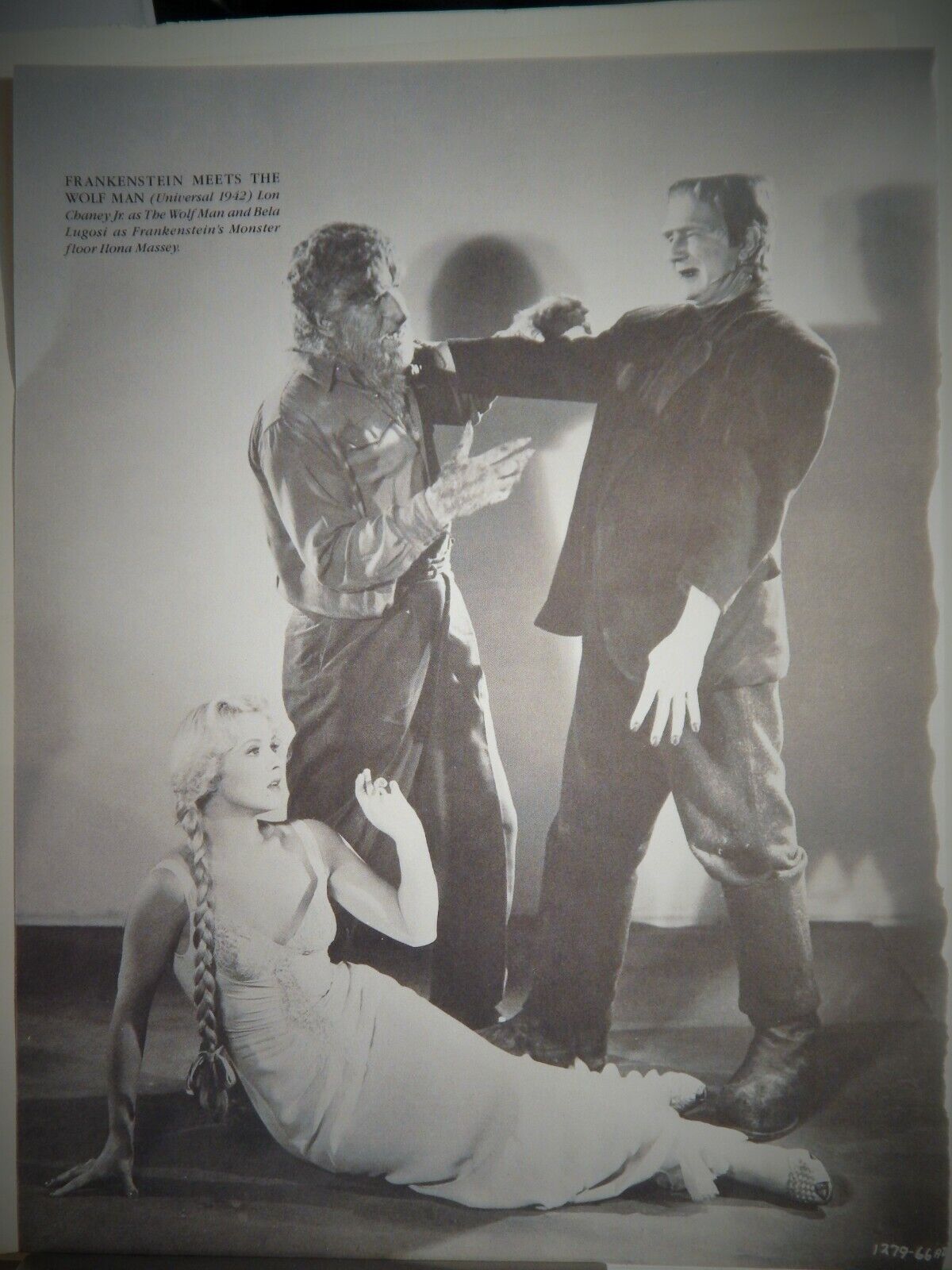 FRANKENSTEIN MEETS THE WOLF MAN (1942) LON CHANEY VTG Photo Poster painting (1991 reprint)