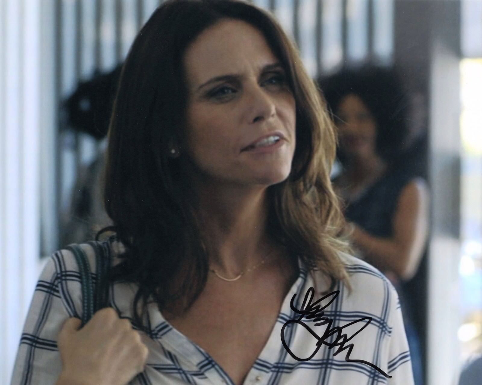 Amy Landecker signed Transparent 8x10 Photo Poster paintinggraph w/COA Sarah Pfefferman #6