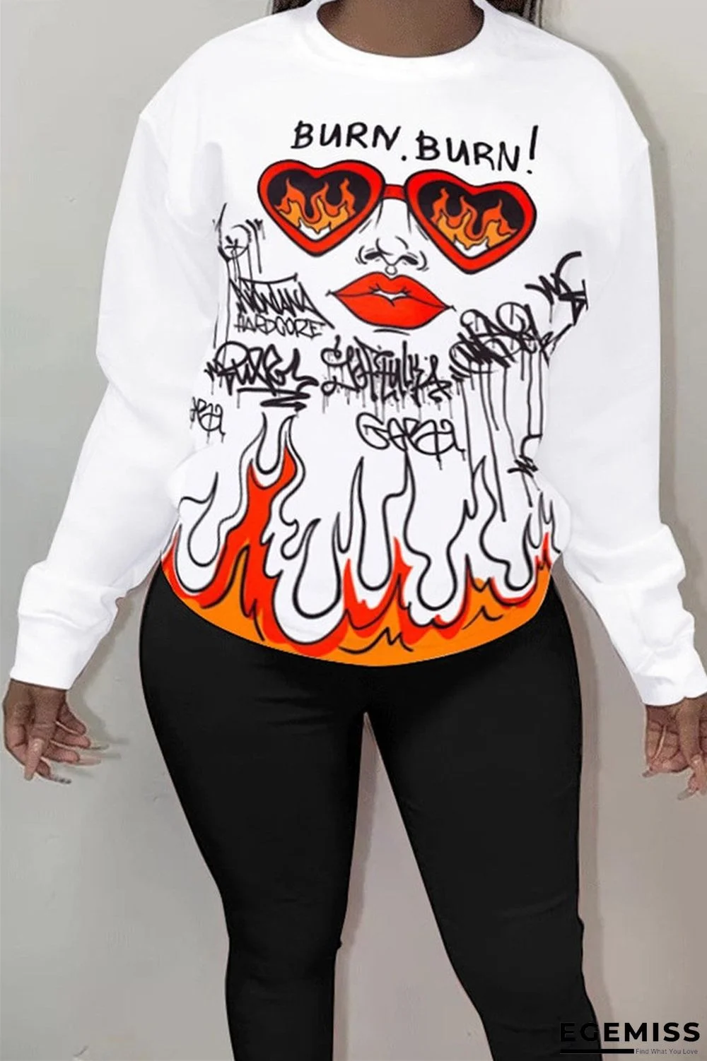 White Street Print O Neck Tops | EGEMISS