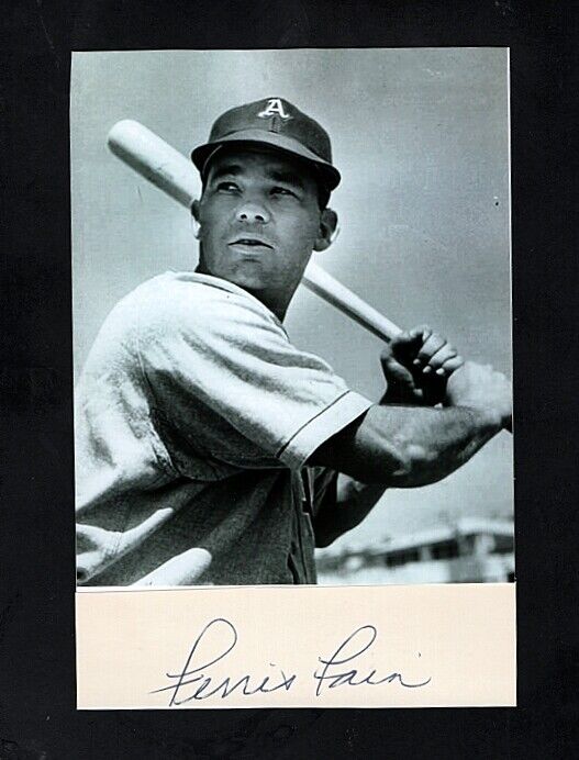 1952 FERRIS FAIN-PHILADELPHIA A'S AUTOGRAPHED CUT W/ GLOSSY Photo Poster painting-(d.2001)