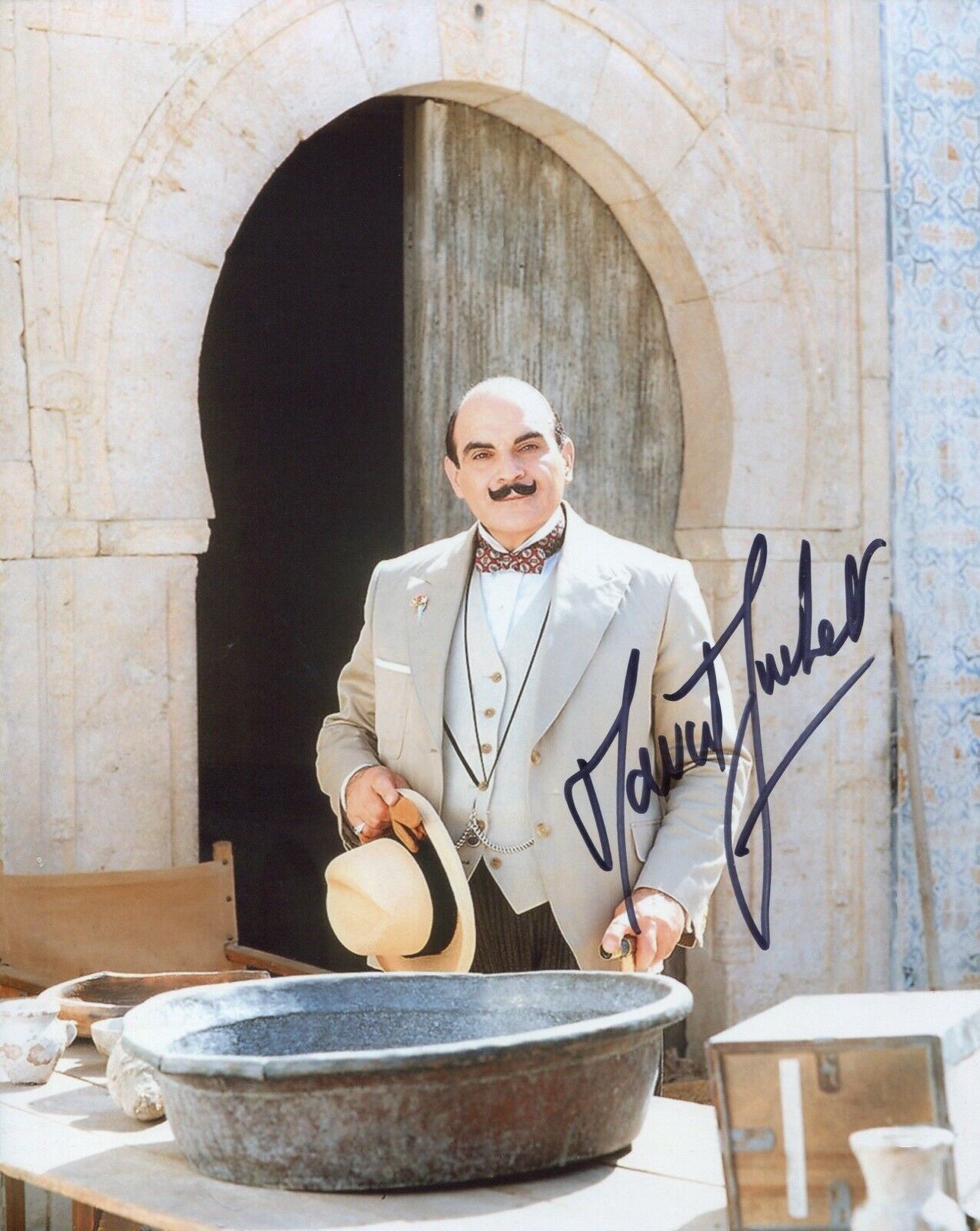 Actor David Suchet signed Agatha Christie’s Poirot 8x10 Photo Poster painting