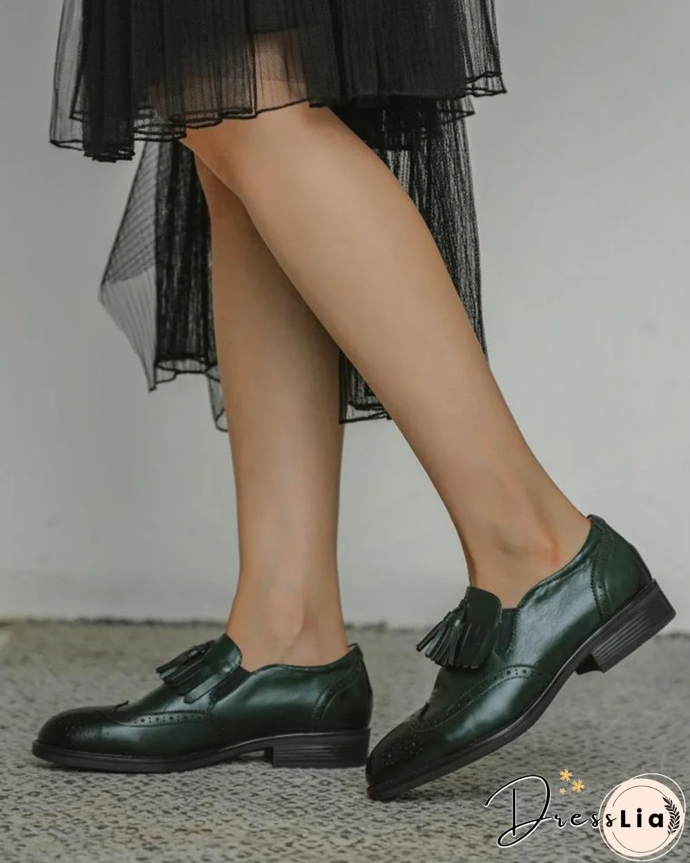 Solid Tassel Upper Round-toe Flat Loafer Shoes