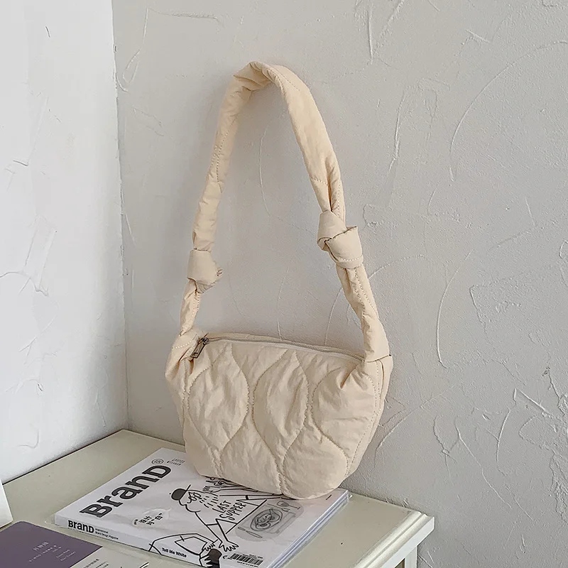 Mongw Mongw Wind Restore Ancient Ways Light One Shoulder Nylon Cross-Body Bag Bag Female Autumn And Winter Versatile Fashion Large Capacity Leisure Dumpling Bag