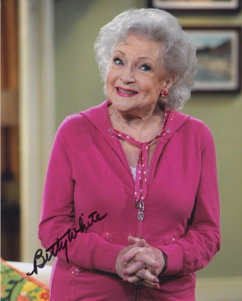 Betty White signed authentic 8x10 Photo Poster painting COA Hot in Cleveland