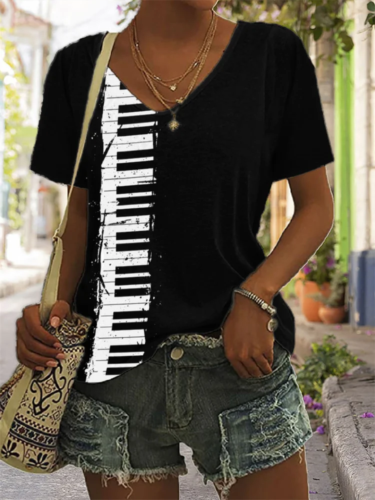 Piano Keys Graffiti Contrast Color T Shirt