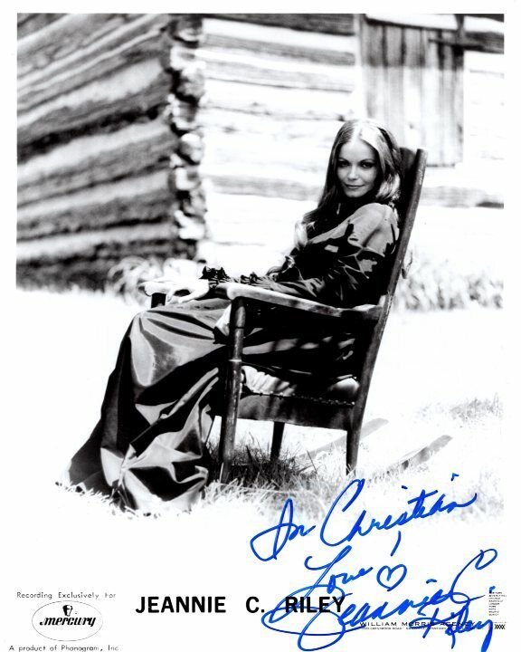 JEANNIE C. RILEY signed autographed original press publicity Photo Poster painting GREAT CONTENT