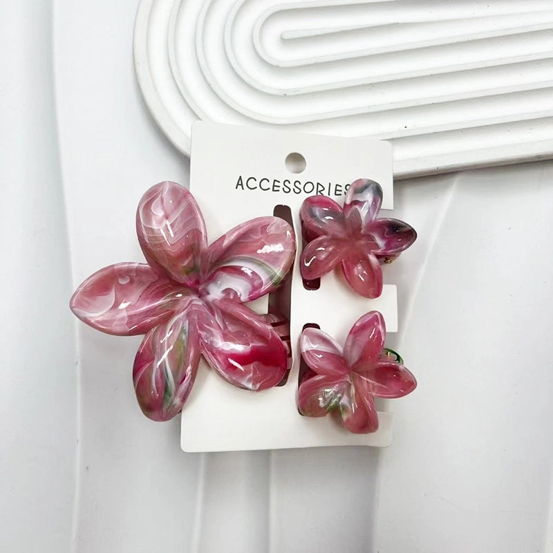 Minimalist Women’s Flower Resin Hair Claws