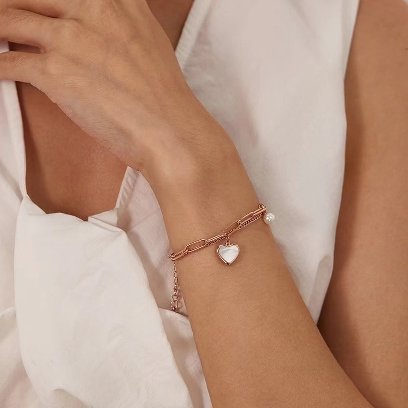 Casual Minimalist Heart Shape Titanium Steel 18K Gold Plated Artificial Pearls Shell Paperclip Chain Bracelets In Bulk