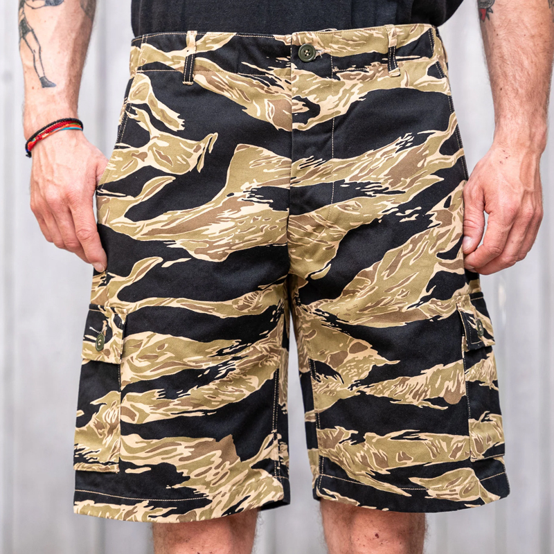 Men's Golden Tiger Camouflage Cargo Shorts