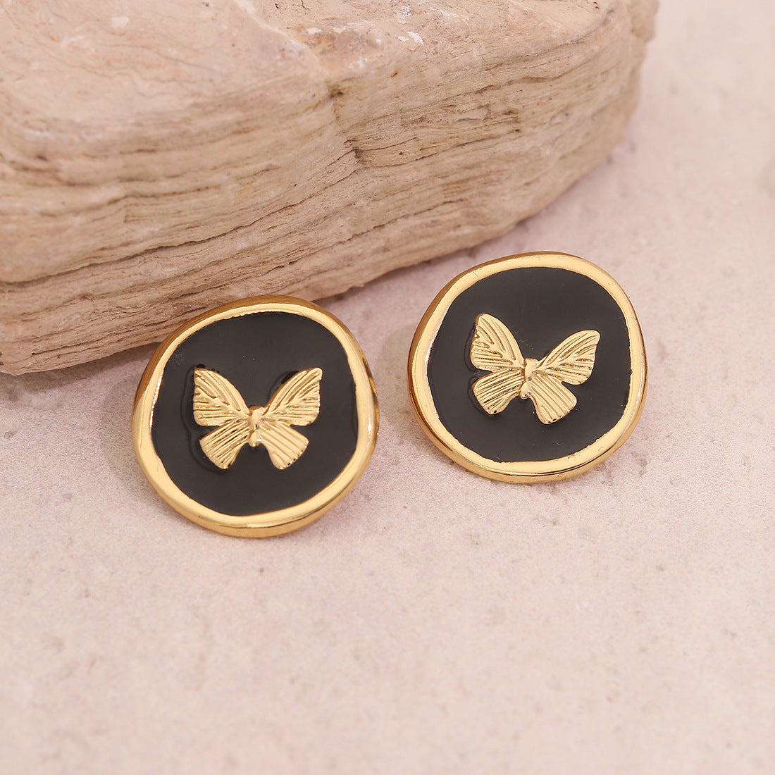 Medieval Monet Garden French Retro Butterfly Earrings Female Niche Earrings E599