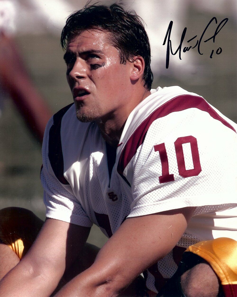 Matt Cassel Signed Autographed 8X10 Photo Poster painting USC Trojans Sitting Helmet Off w/COA