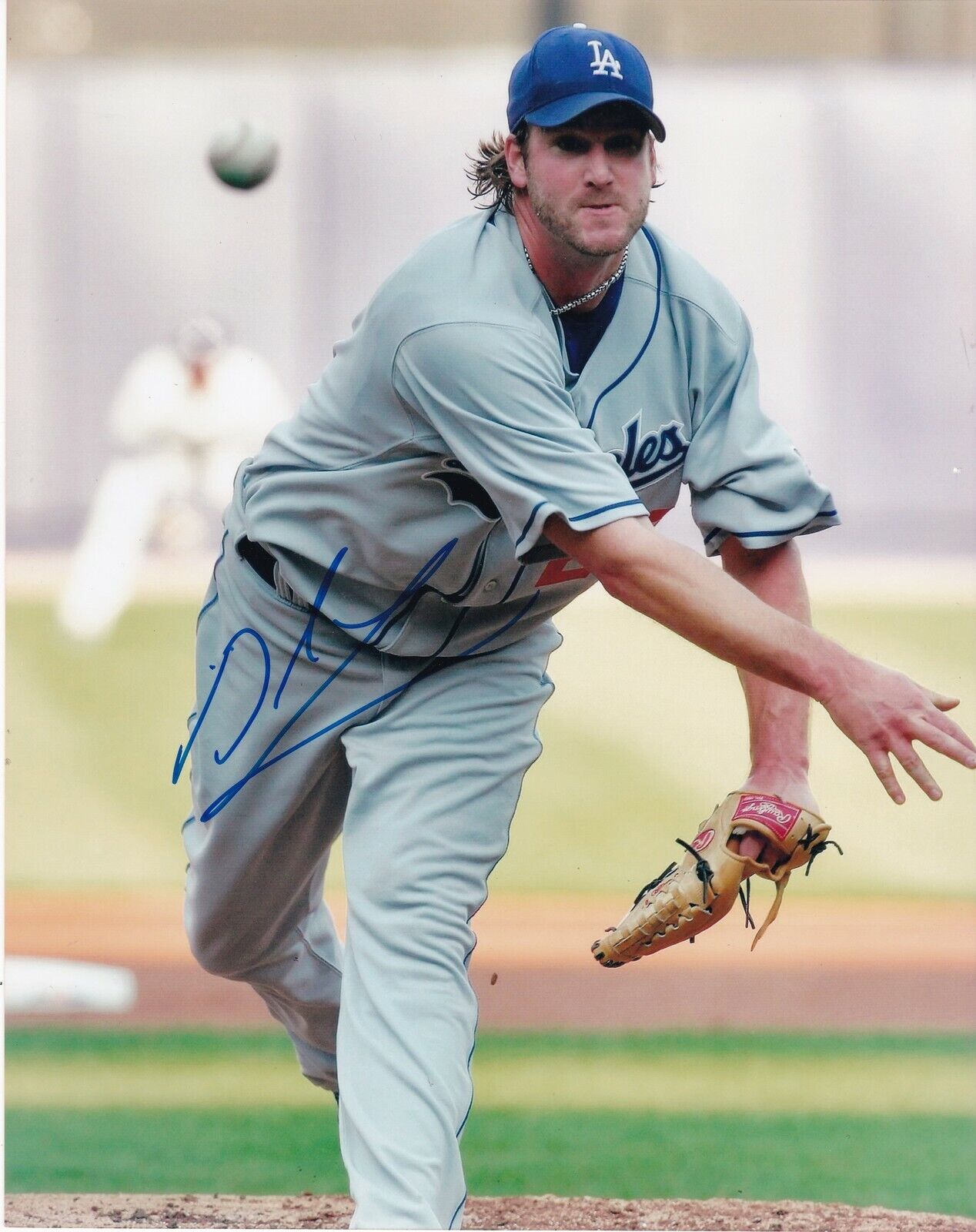 DEREK LOWE LOS ANGELES DODGERS ACTION SIGNED 8x10