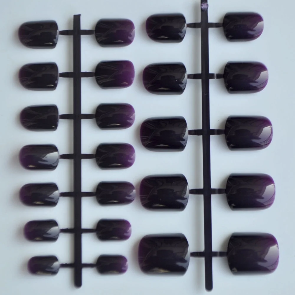 Shine Light Chocolate Color Brown 24 Pcs Sweet Candy Short Purple Red Artificial False Fake Nails Full Wrapped Tips-Nail Inspo