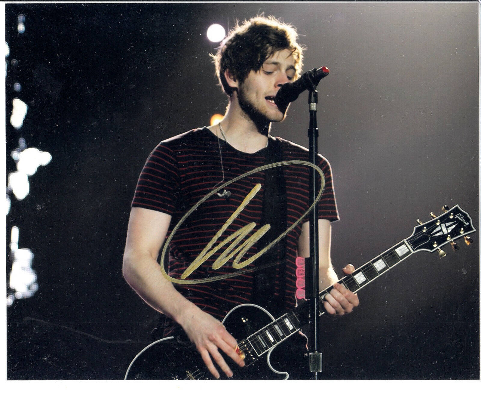 Michael Clifford of 5 Seconds of Summer Autograph Signed 8x10